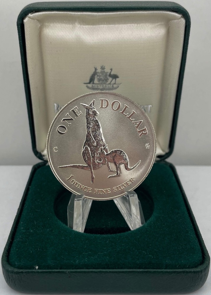 1996 One Dollar Silver Kangaroo Unc In Box Coin Mother & Joey product image