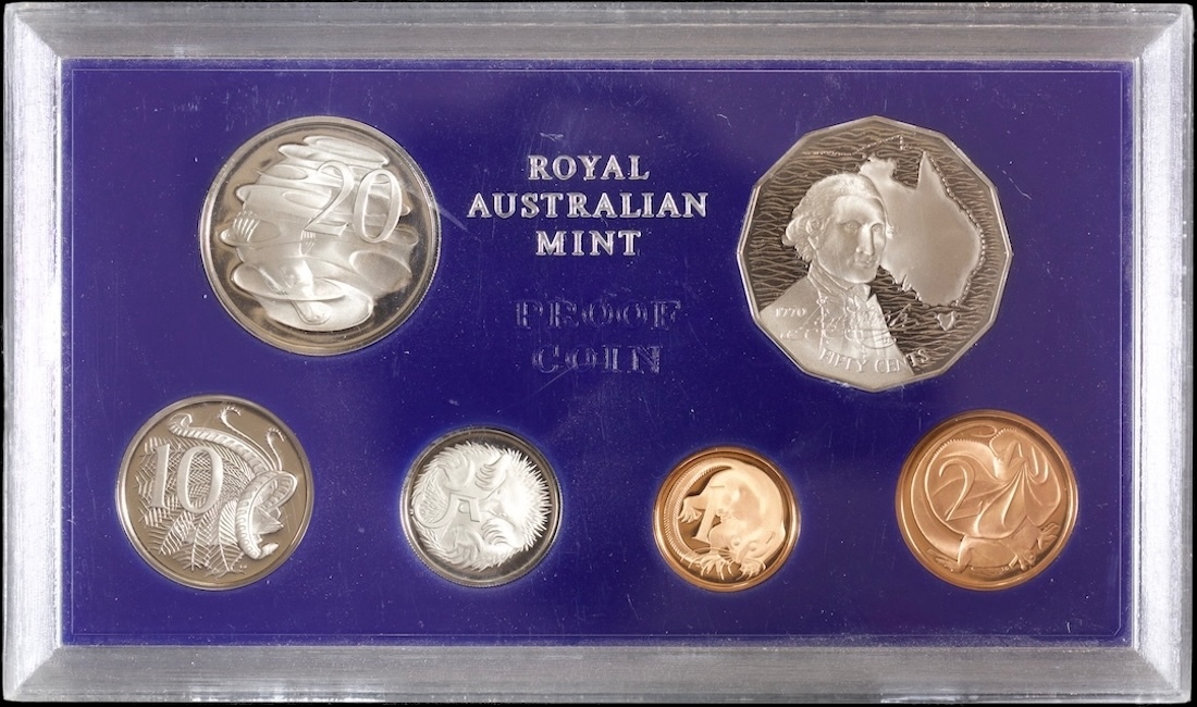 Australia 1970 Proof Coin Set - Damaged Packaging product image