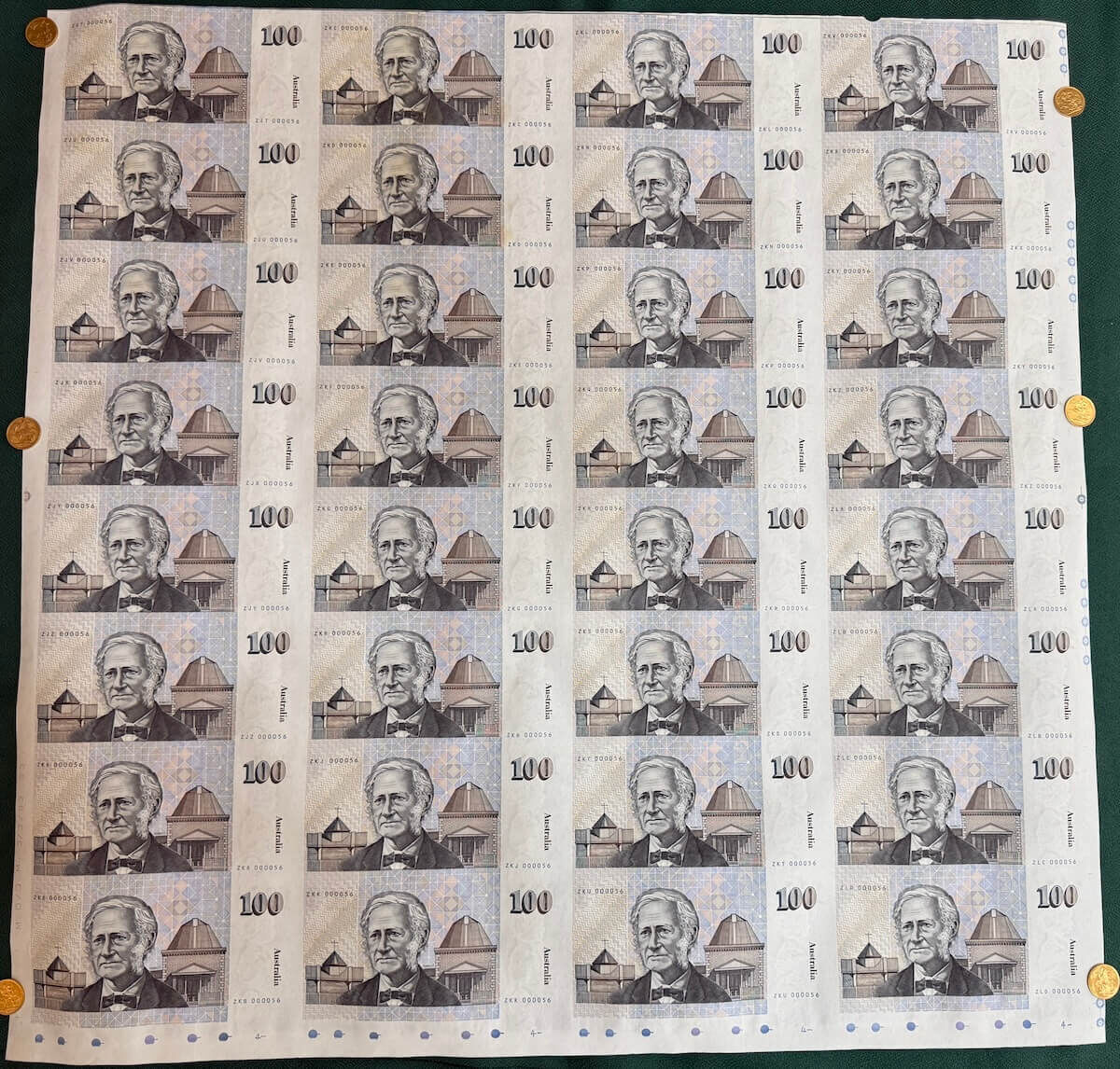 1995 100 Dollar Uncut Sheet of 32 Paper Notes product image