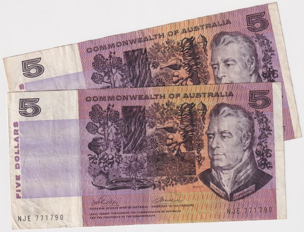 Commonwealth of Australia Paper $5 Note Issued 1966 ~ 1975 Decent Condition product image